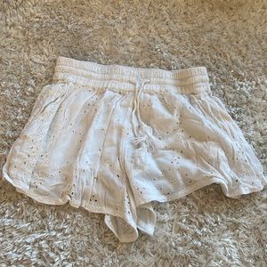 Free People white decorative shorts